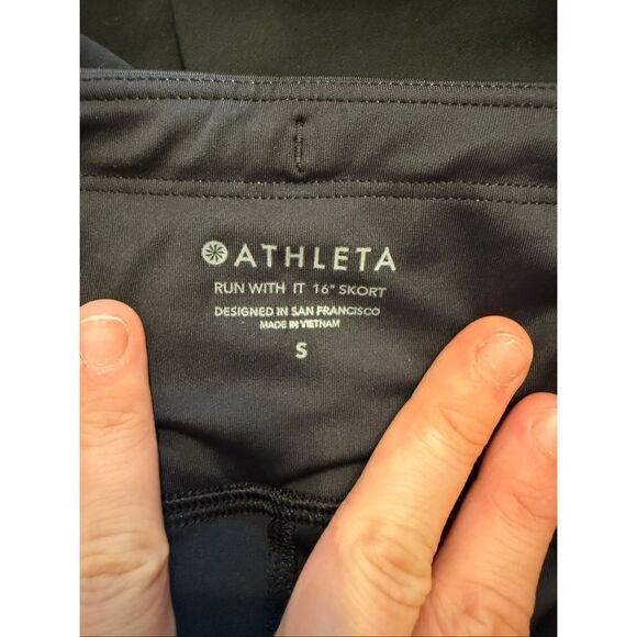 Athleta run with it 16" skort black size small - Picture 7 of 7